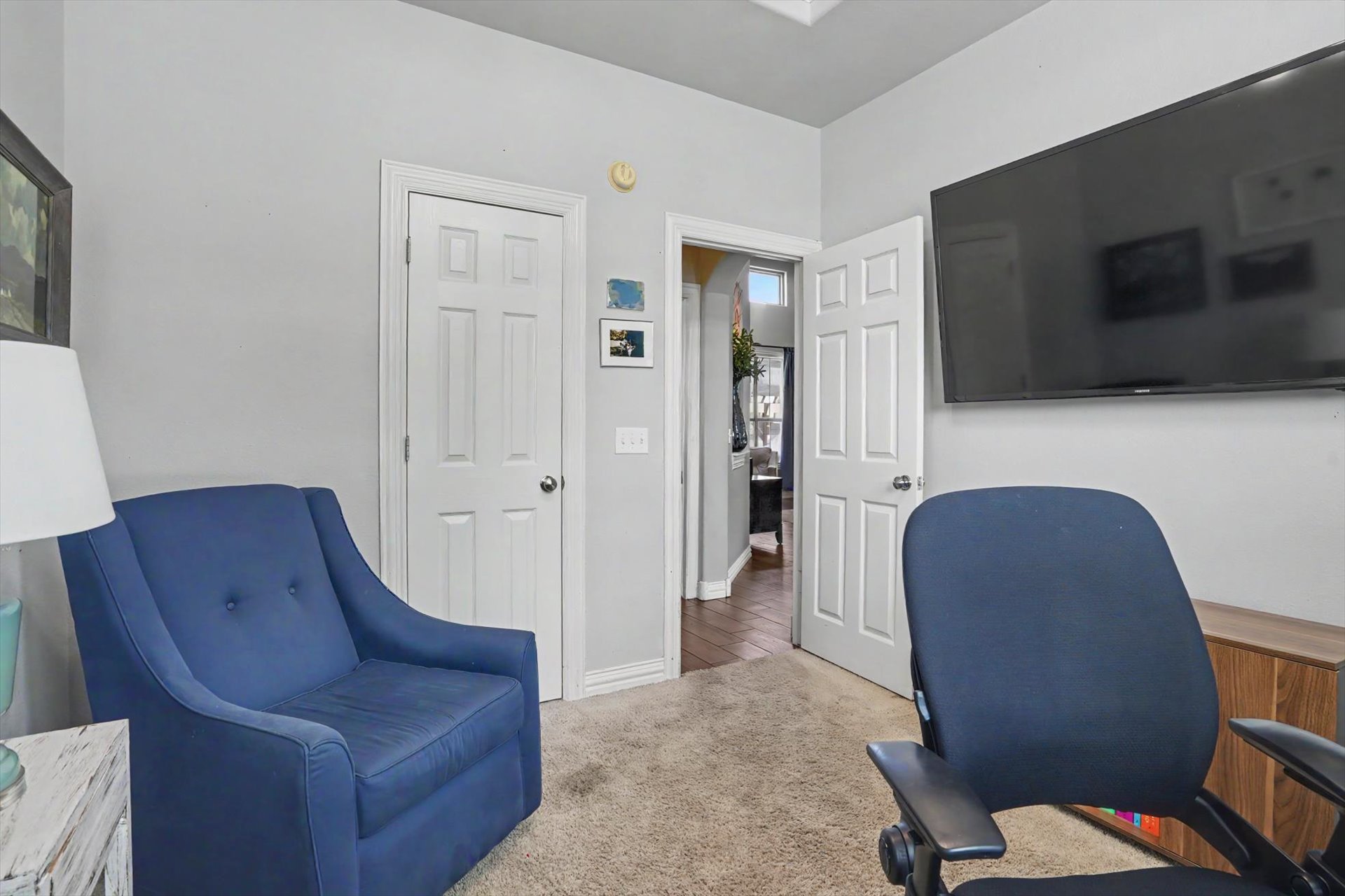 1300 E Canton Street Property Photo 27