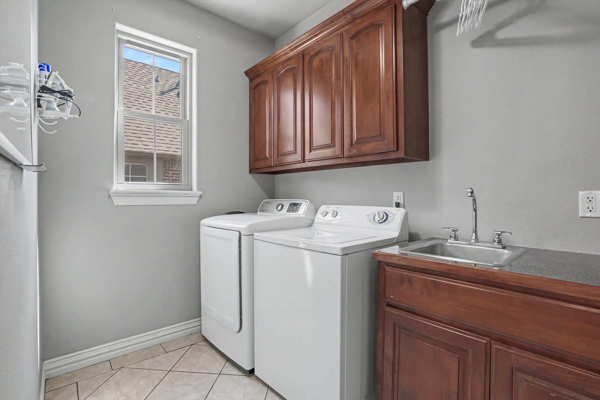 1300 E Canton Street Property Photo 29