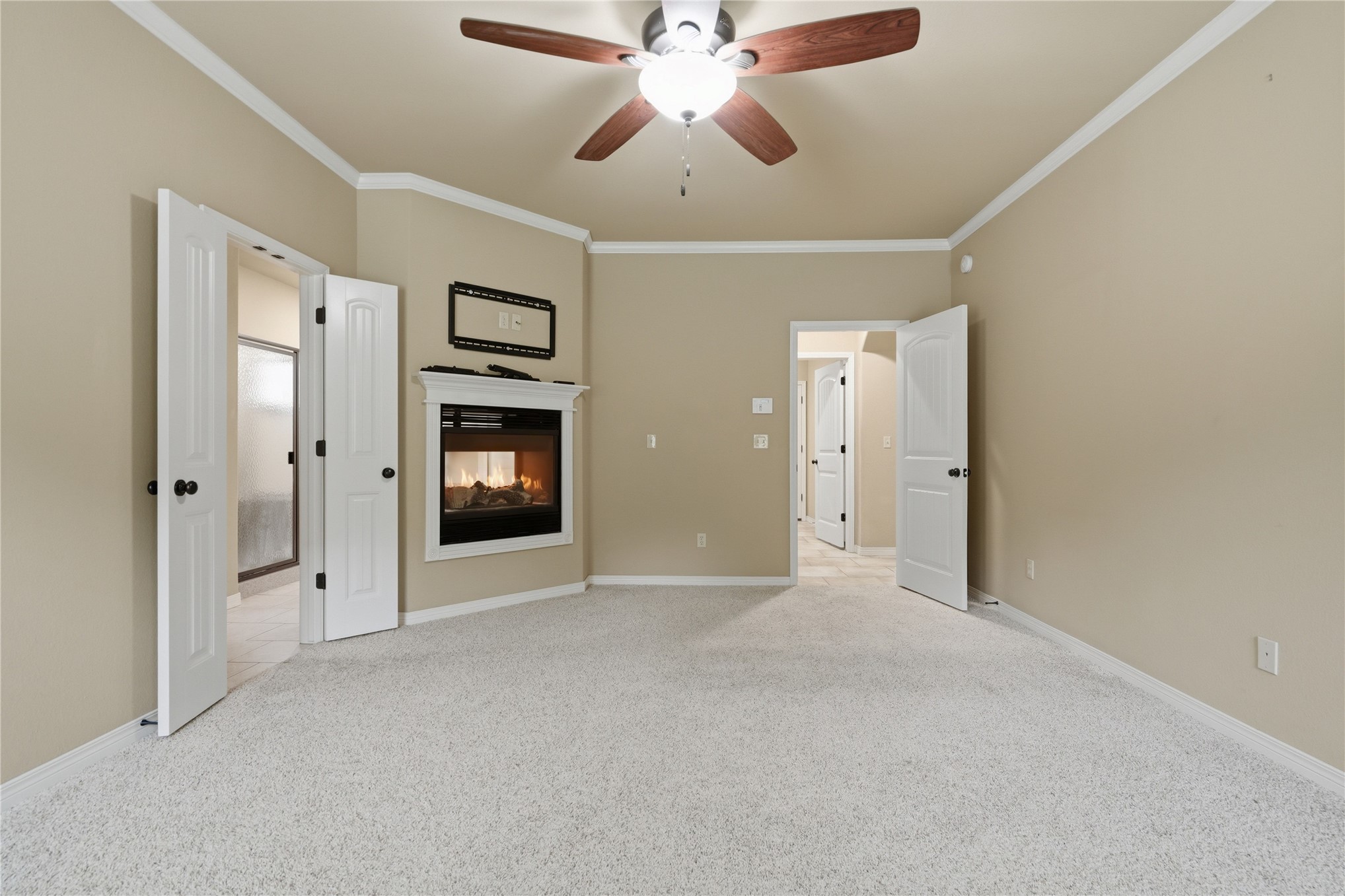 8210 S 14th Place Property Photo 13