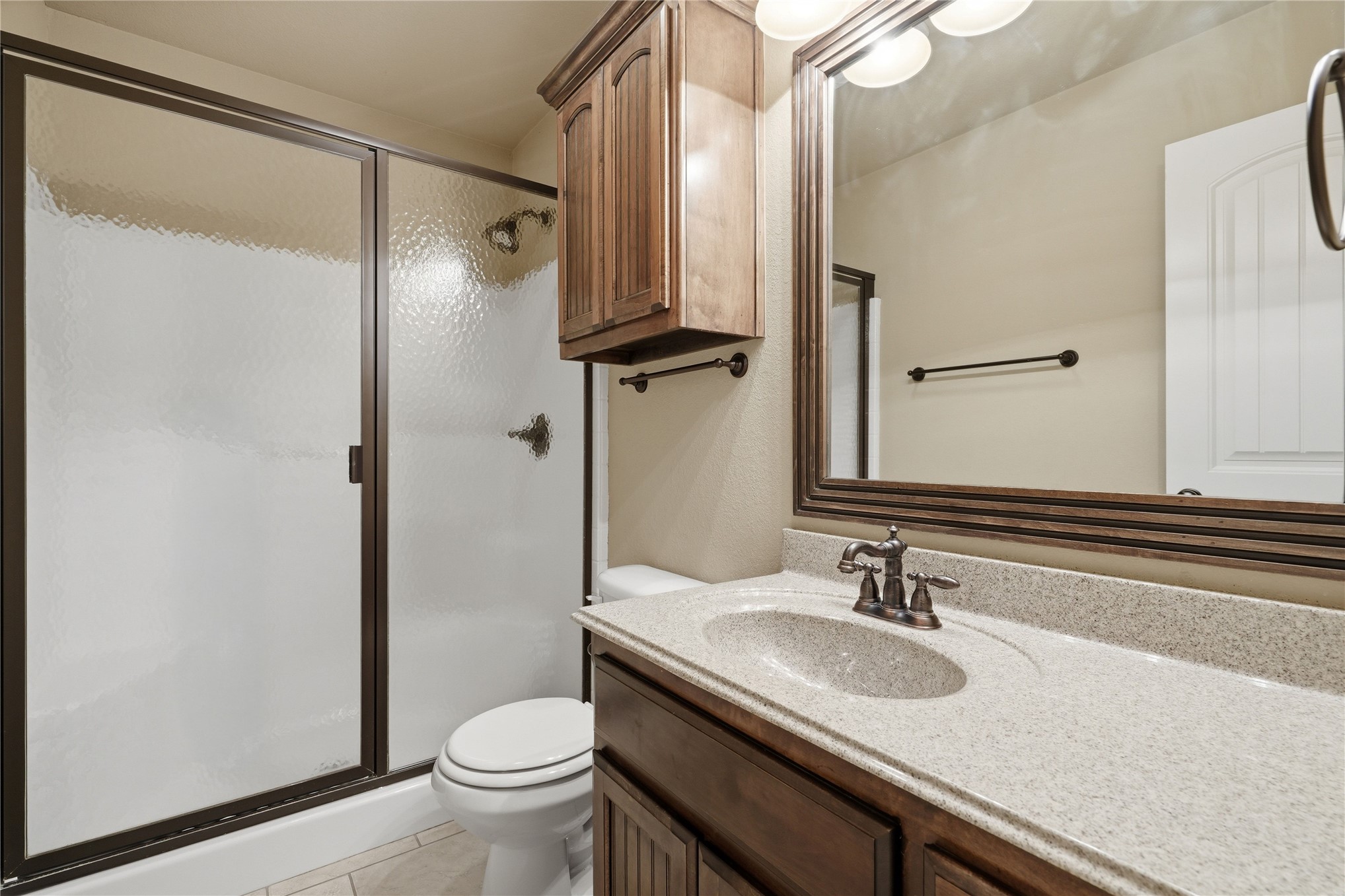 8210 S 14th Place Property Photo 30