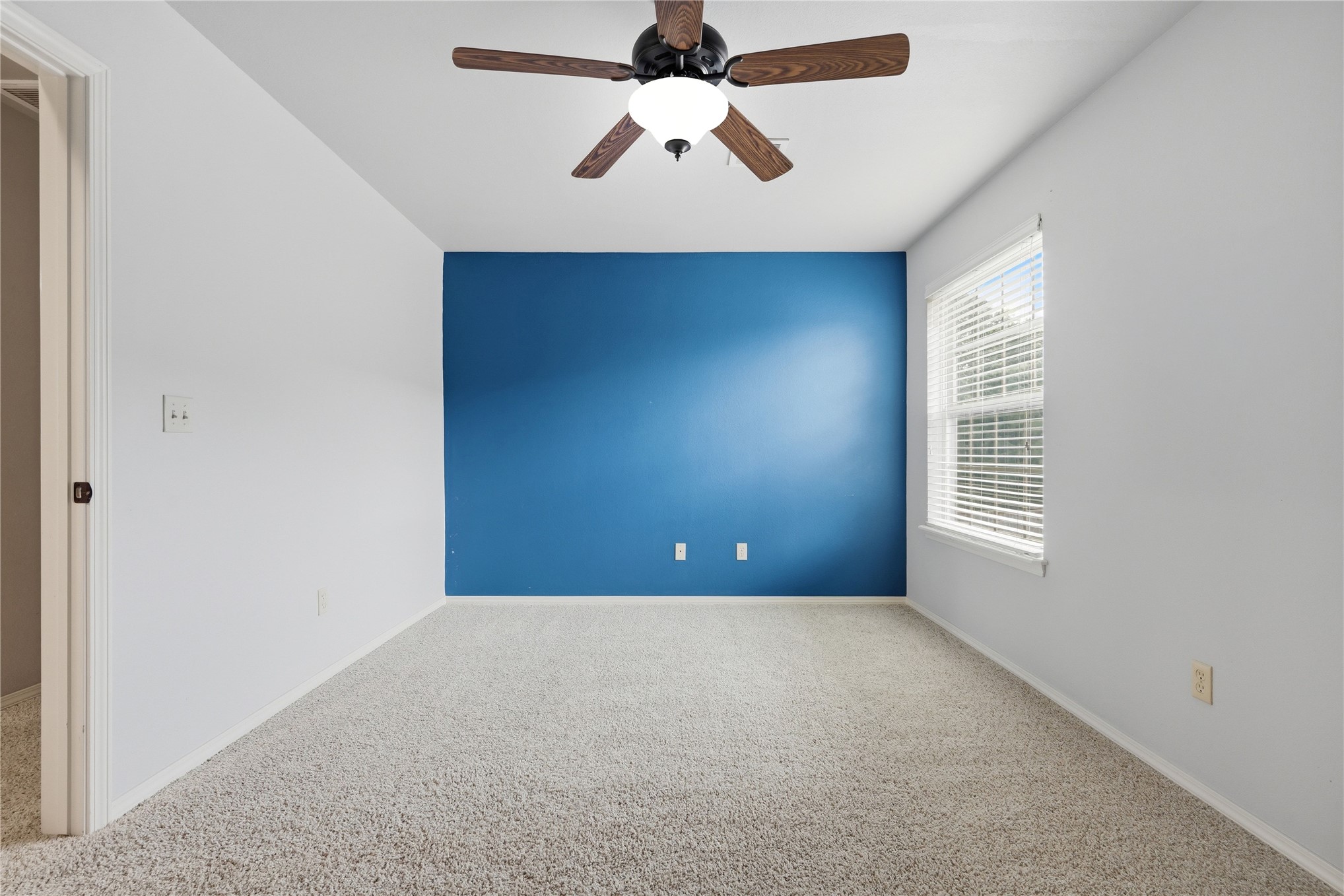 8210 S 14th Place Property Photo 32