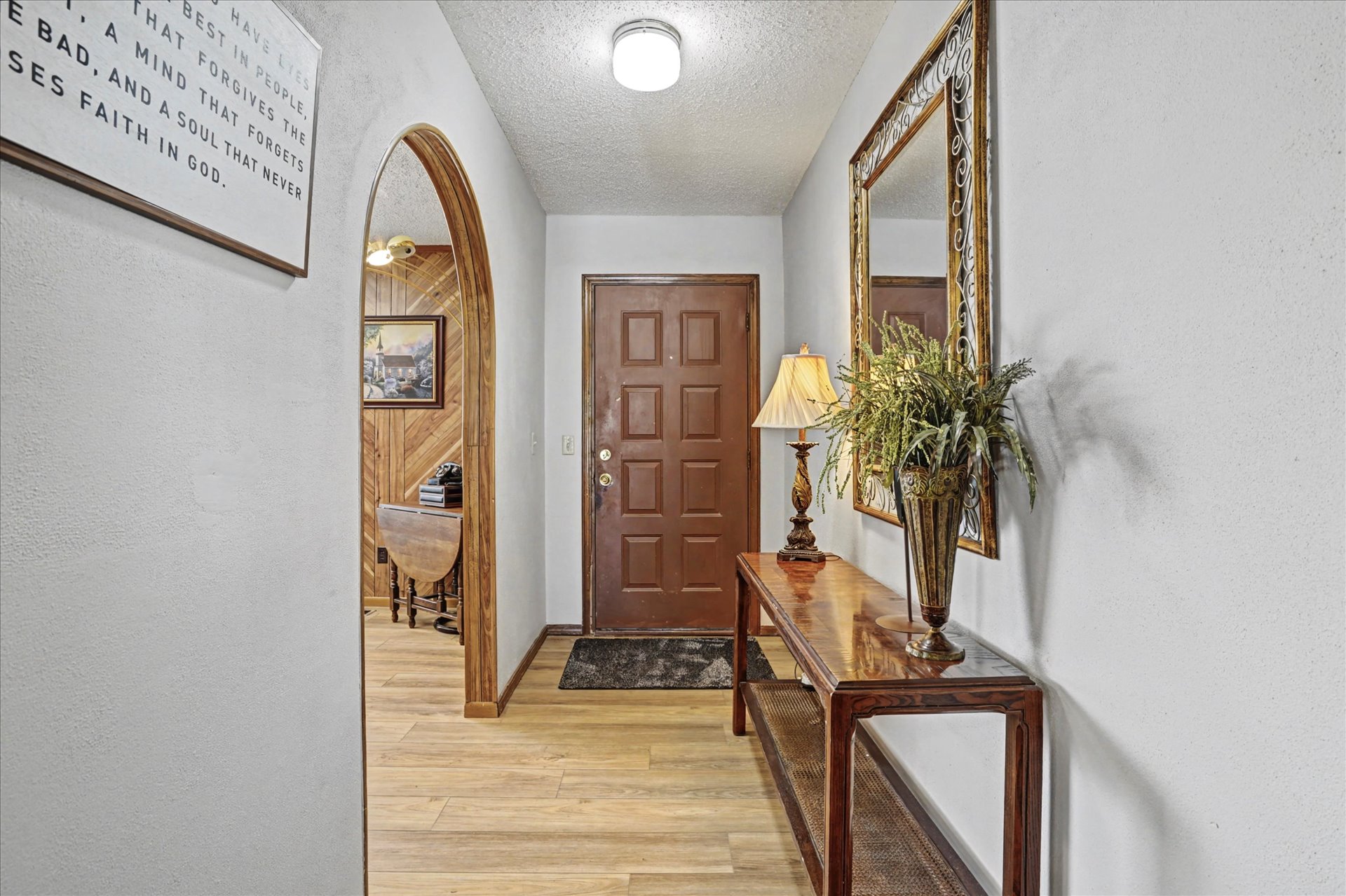 546 N 38 West Avenue Property Photo 3