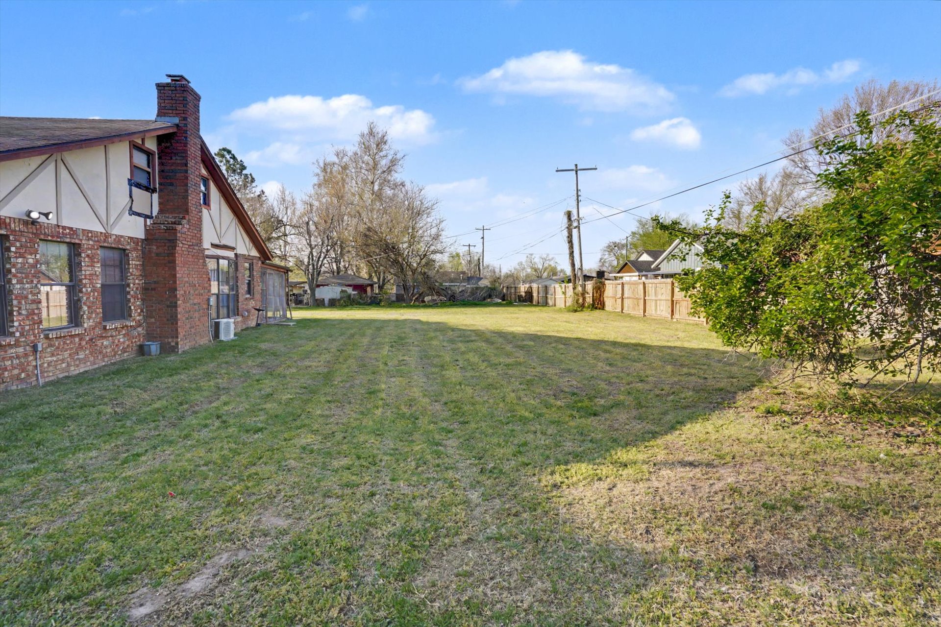 546 N 38 West Avenue Property Photo 42