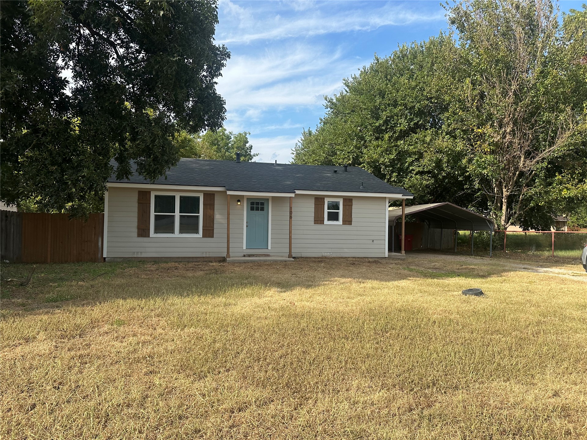 106 E Florida