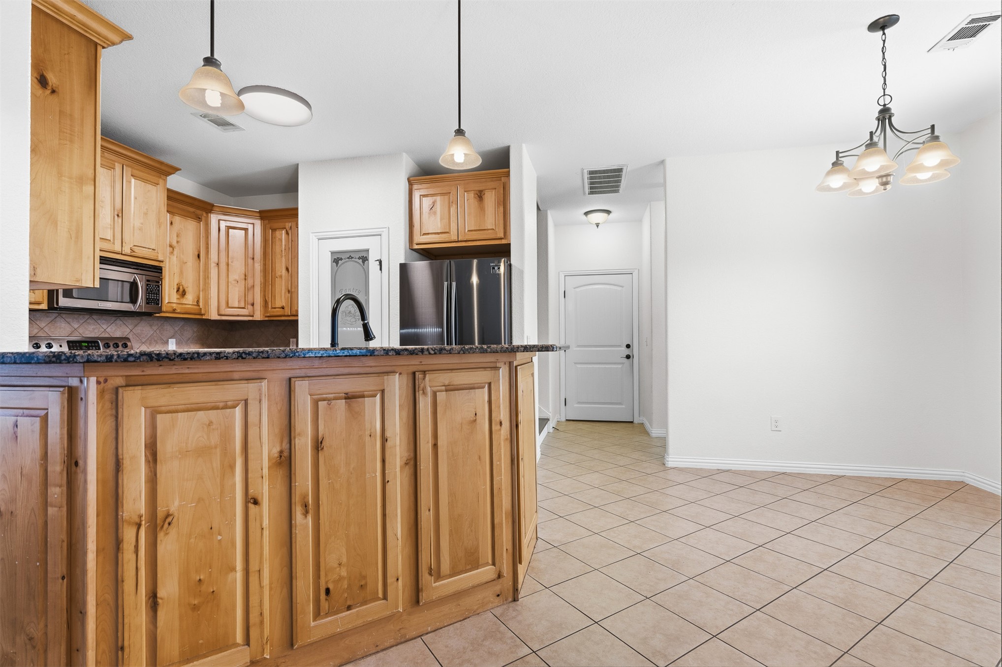 412 Wandering Property Photo 7