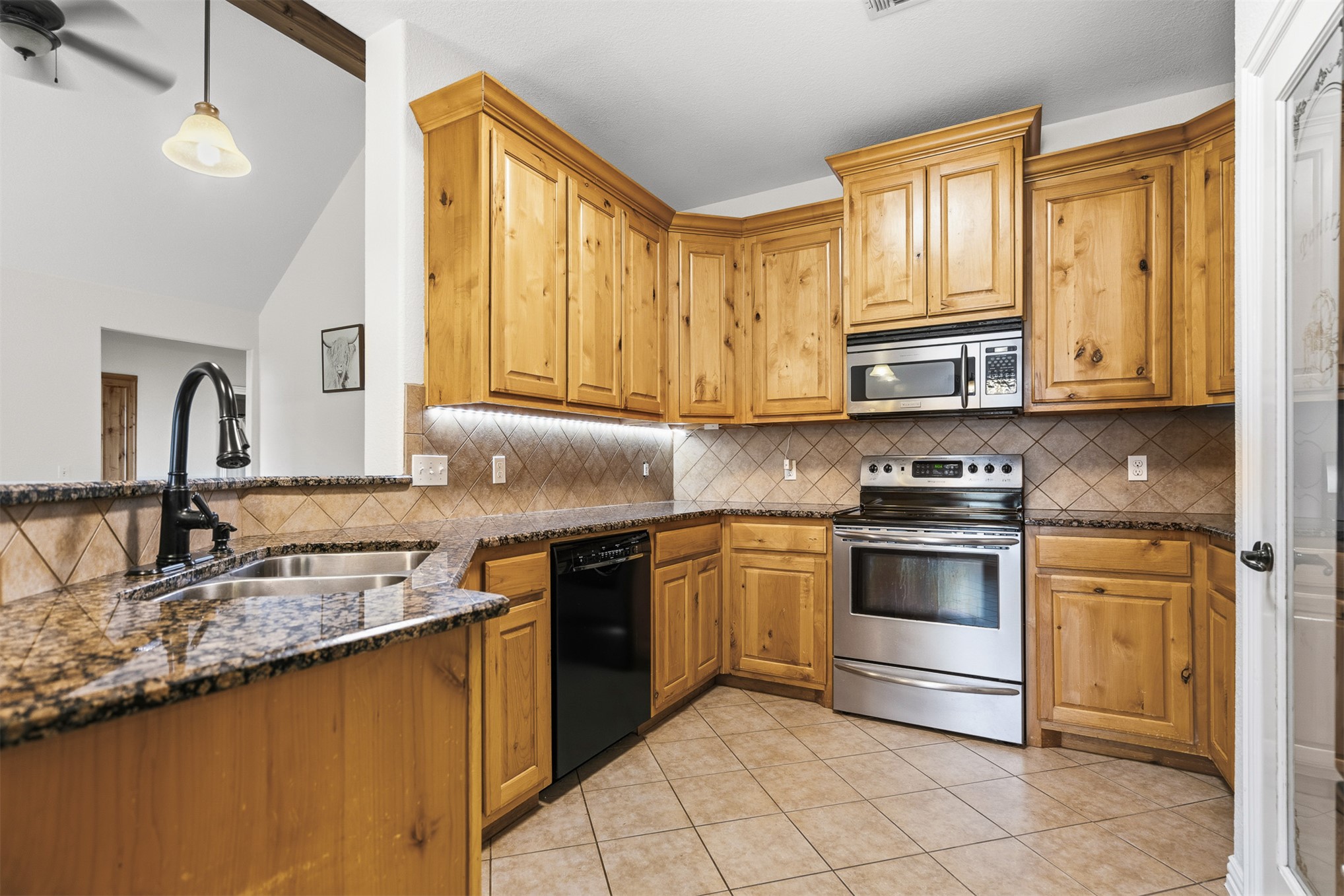 412 Wandering Property Photo 10