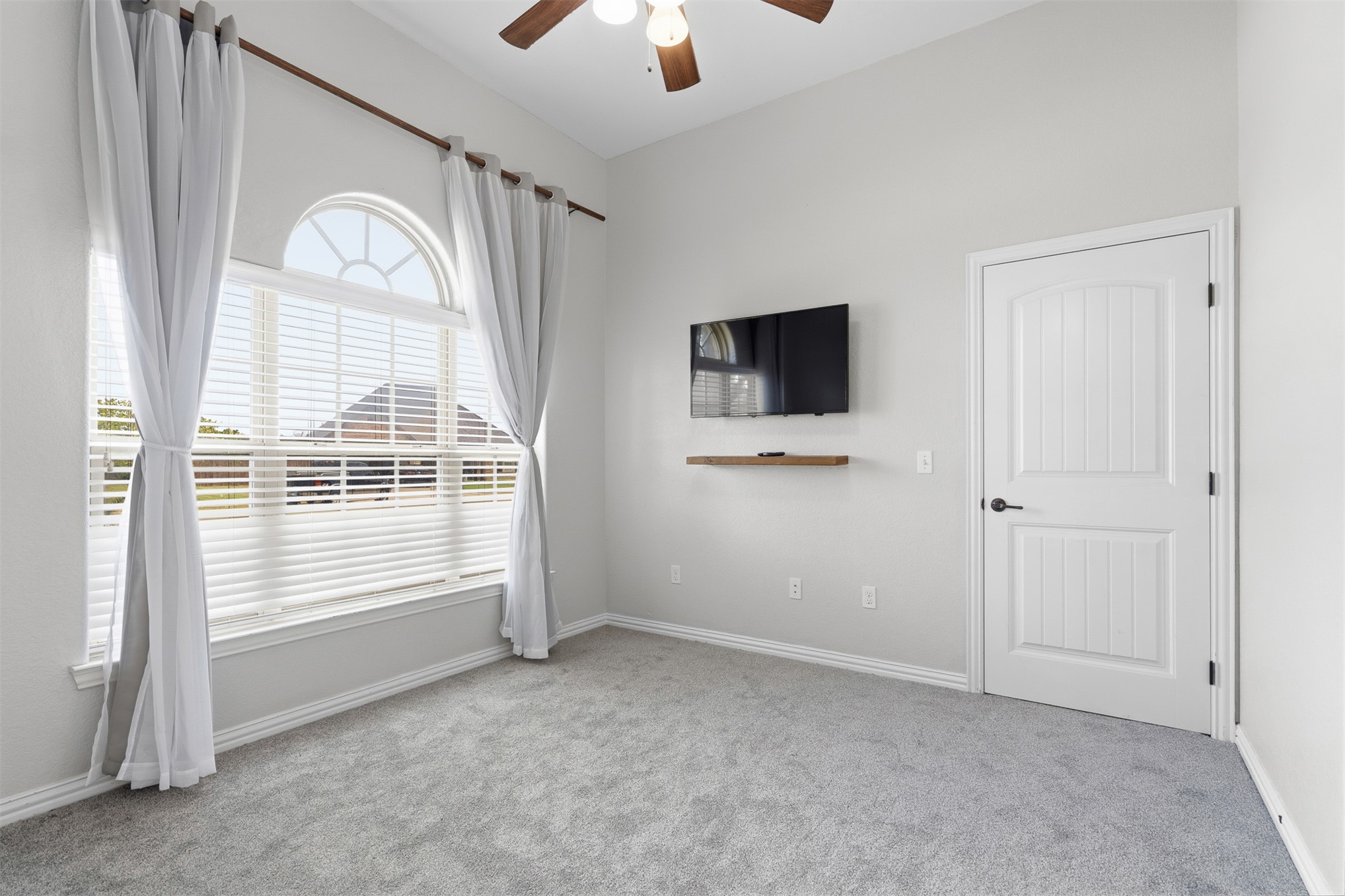 412 Wandering Property Photo 19