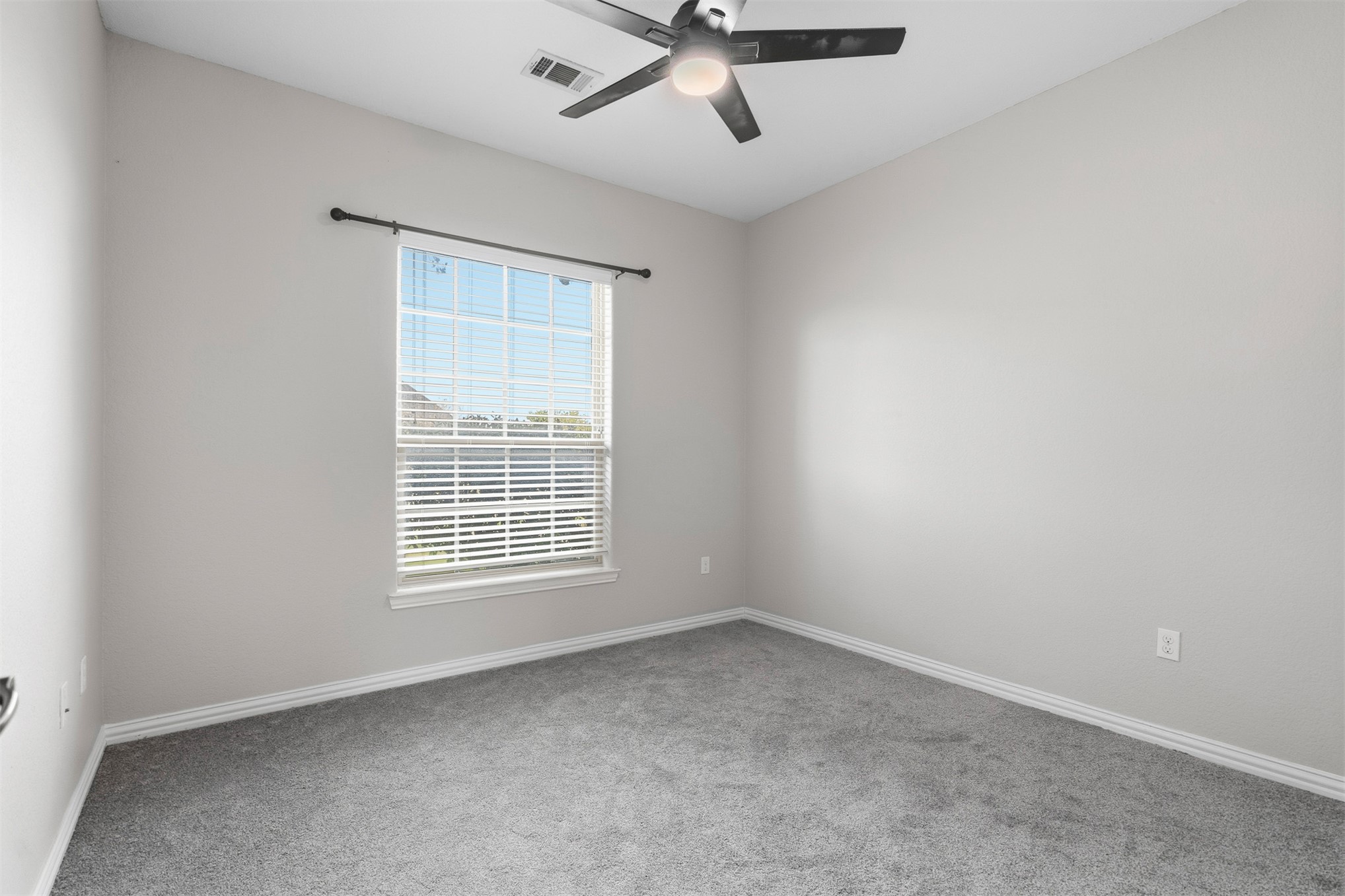 412 Wandering Property Photo 24