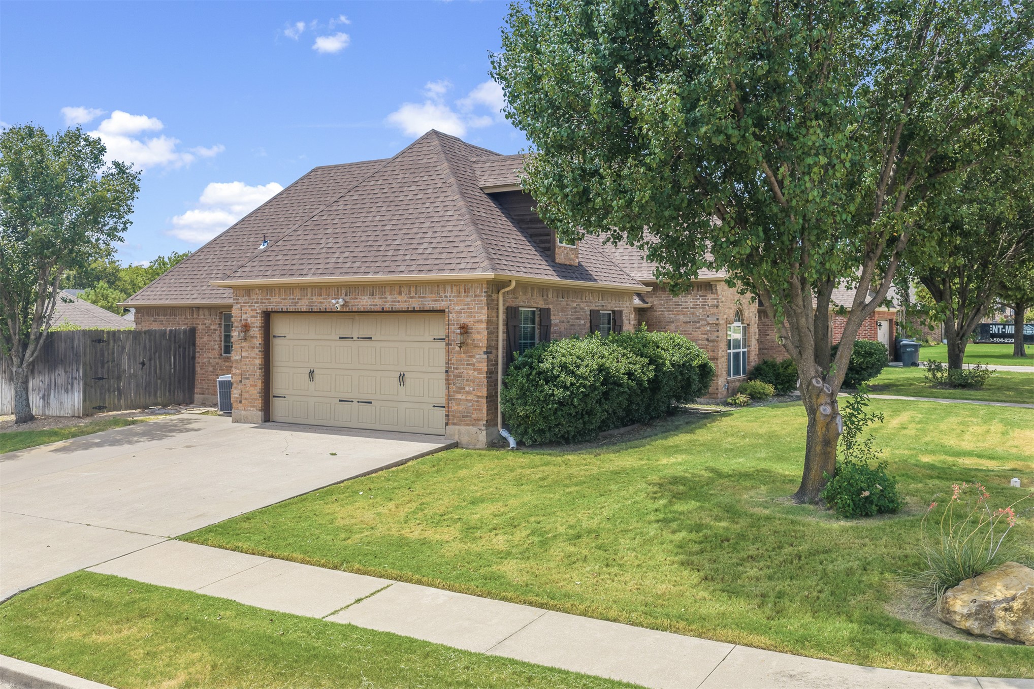 412 Wandering Property Photo 32