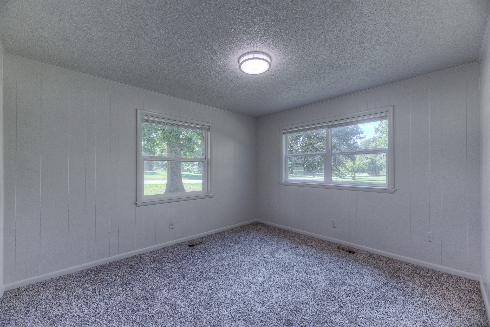 11448 S 82nd East Avenue Property Photo 6