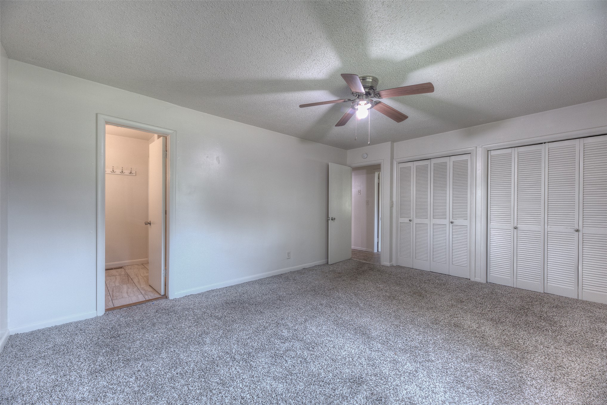 11448 S 82nd East Avenue Property Photo 27