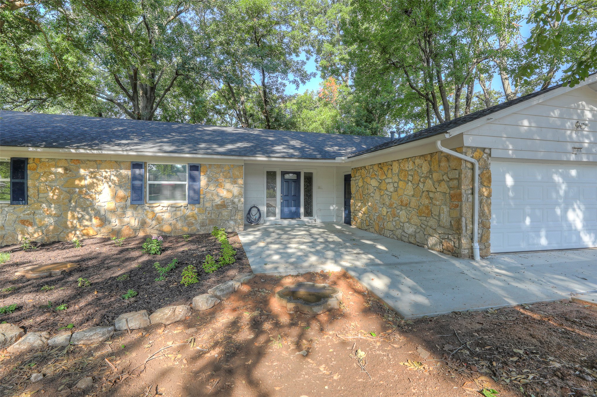 11448 S 82nd East Avenue Property Photo 35
