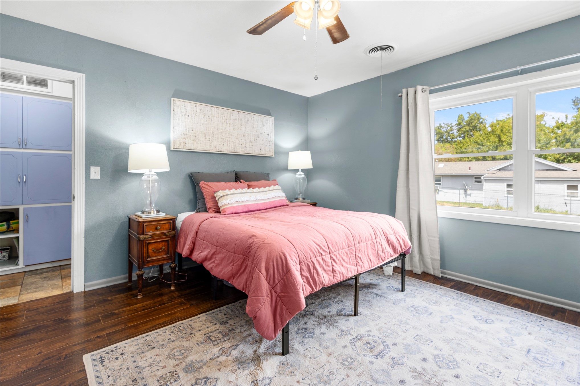 345 W Madison Avenue Property Photo 15