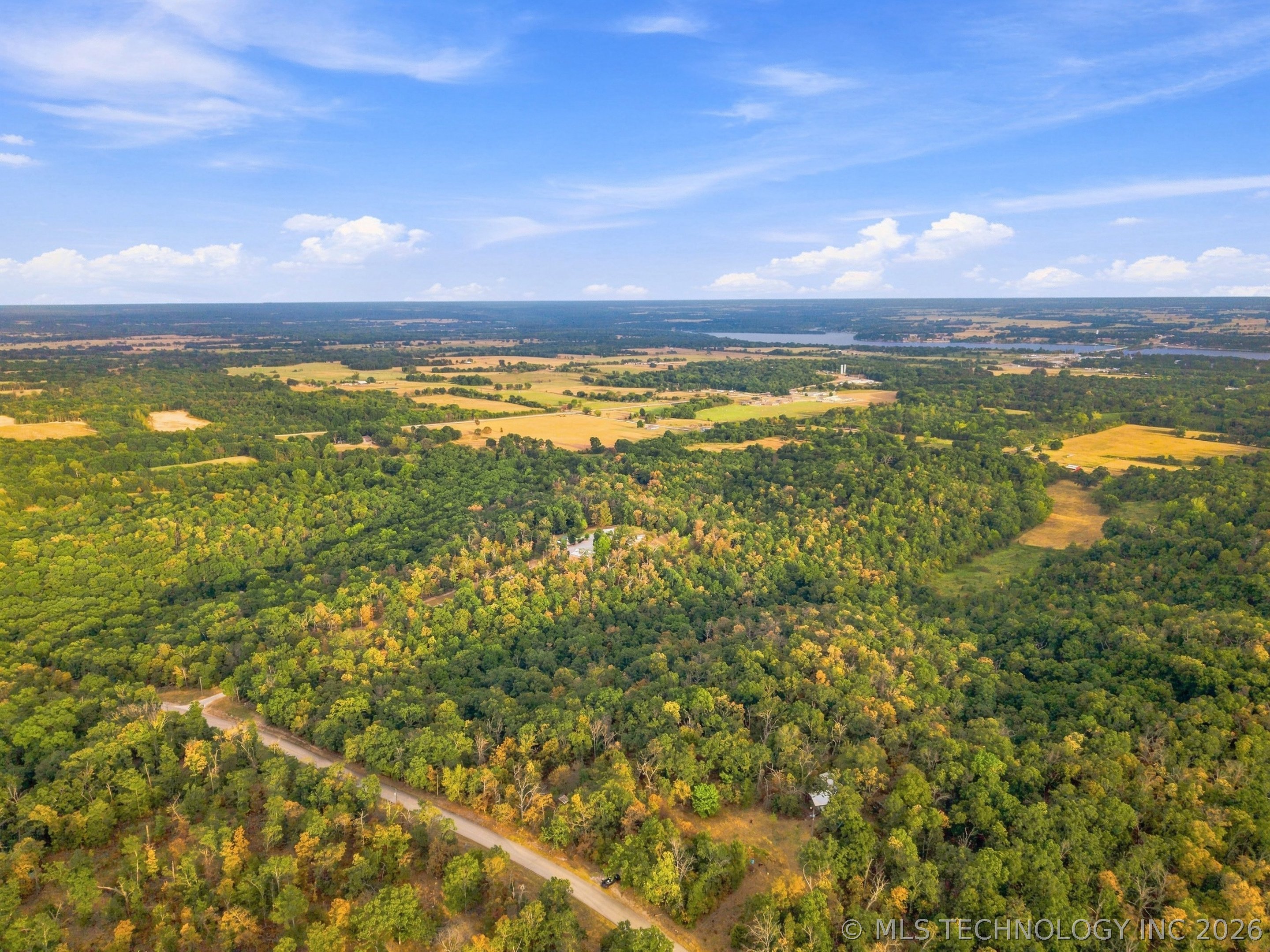 64747 E 225 Road Property Photo 2