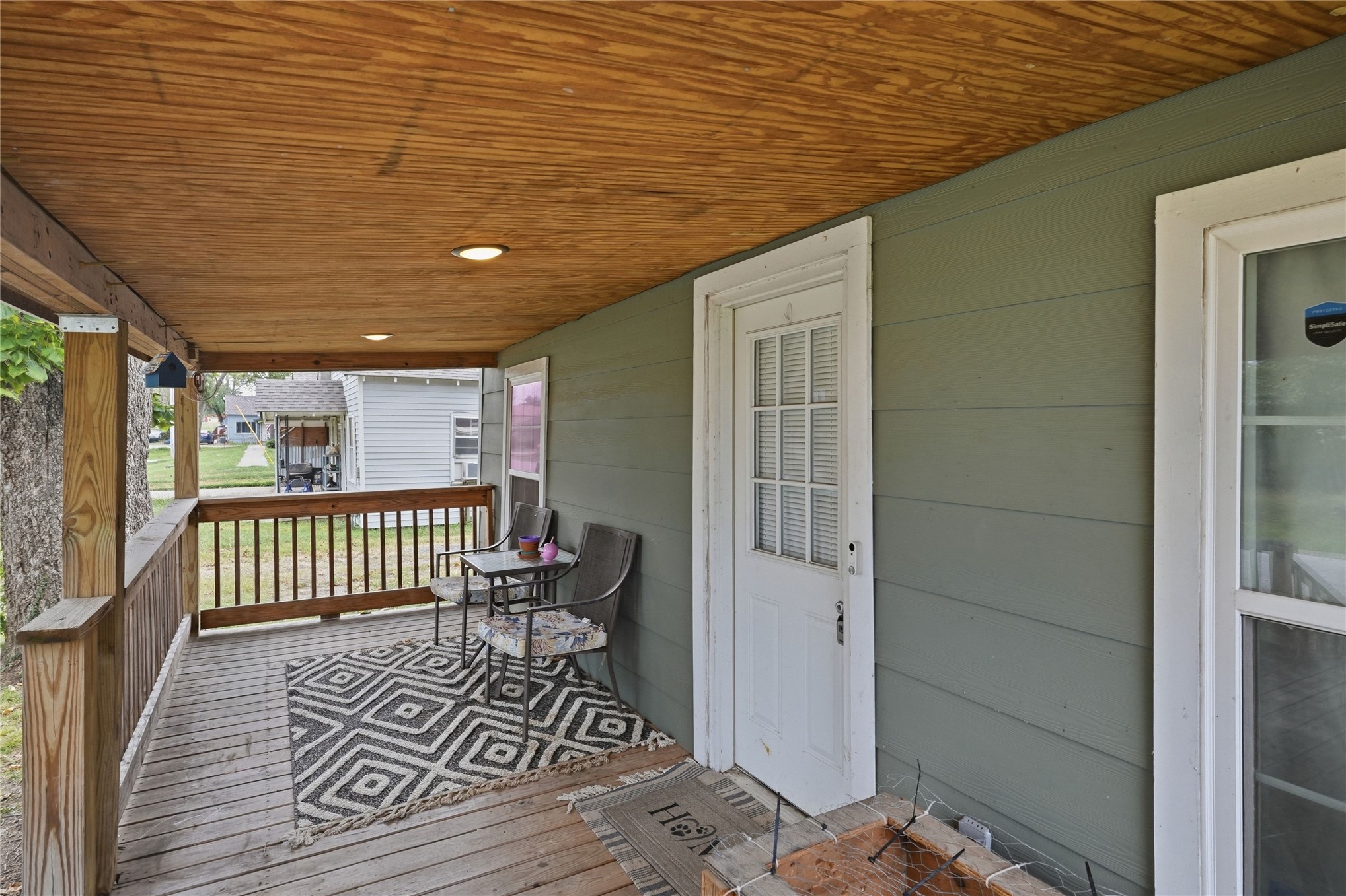 415 S Cherokee Avenue Property Photo 9