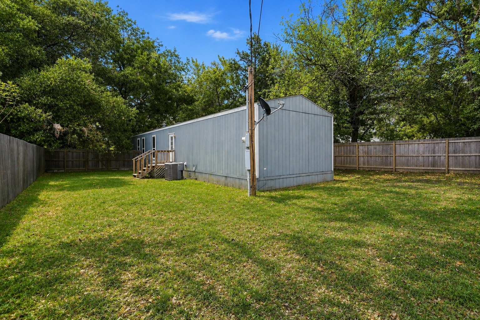 809 Burney Street Property Photo 24
