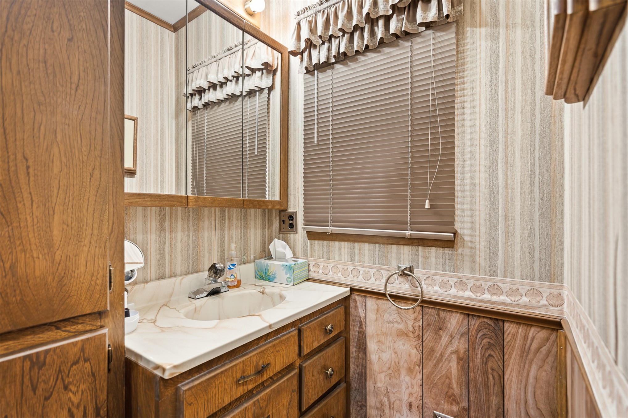 125 Frances Street Property Photo 11