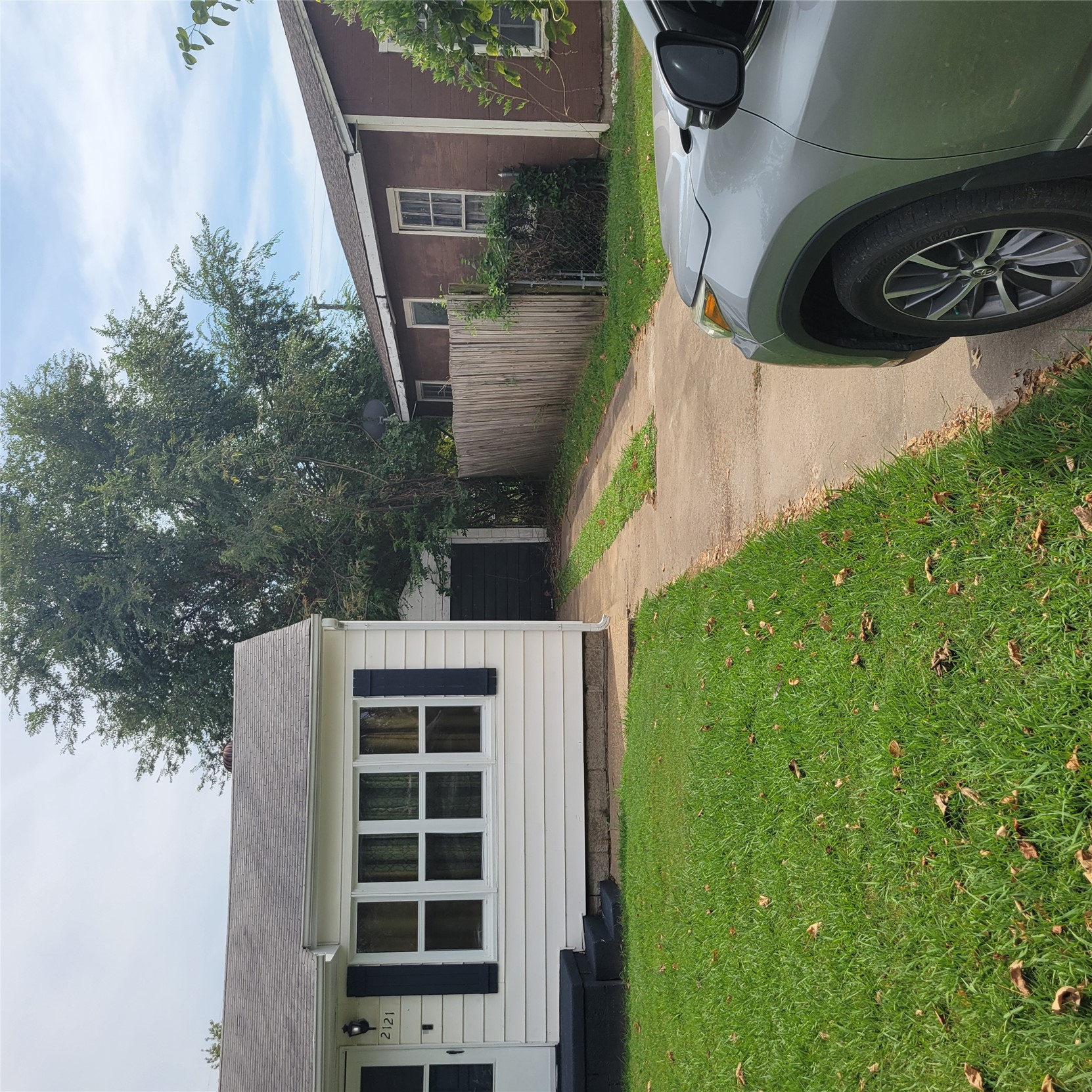 2121 Monta Property Photo 2