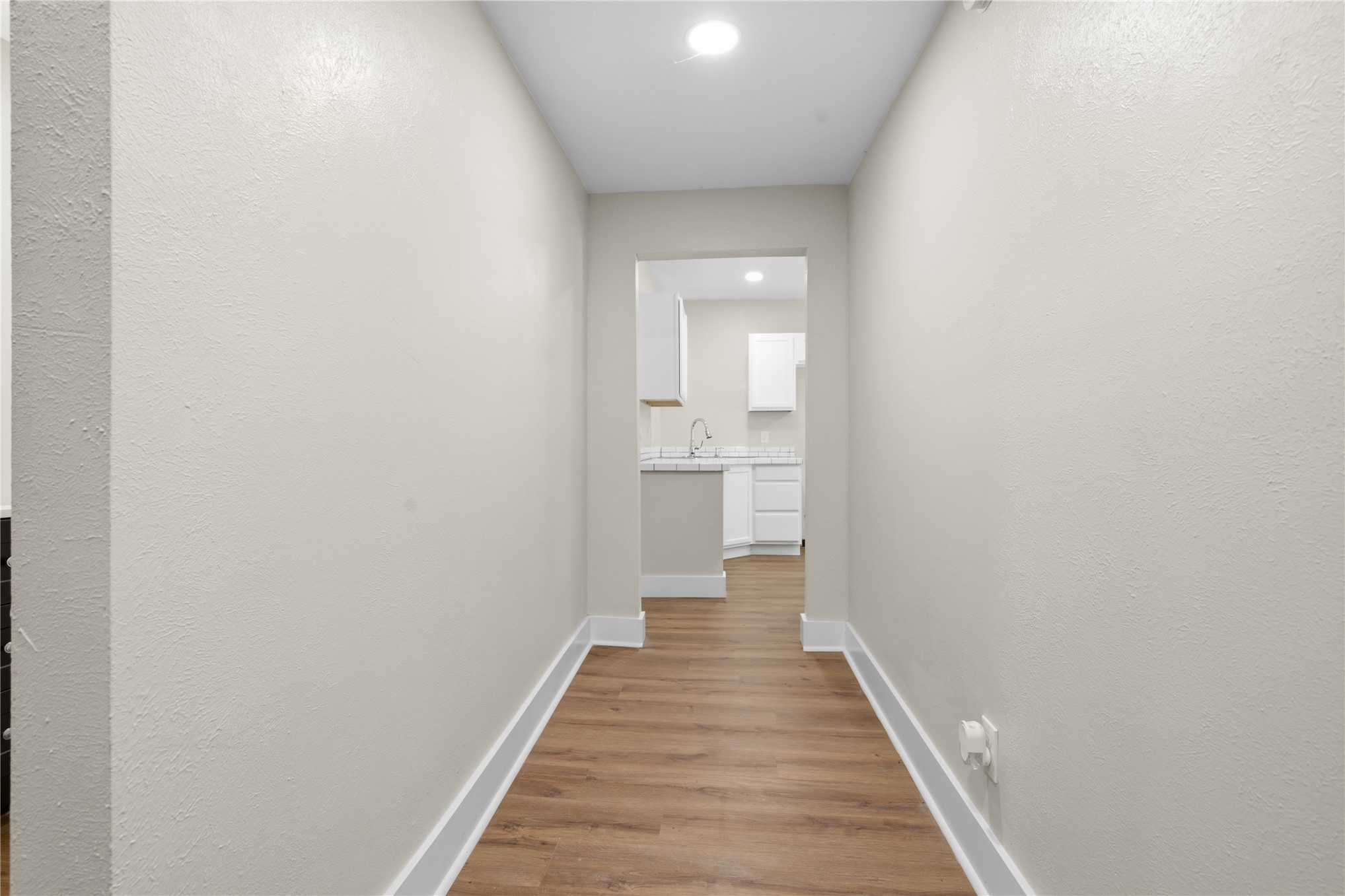522 N Hope Street Property Photo 15