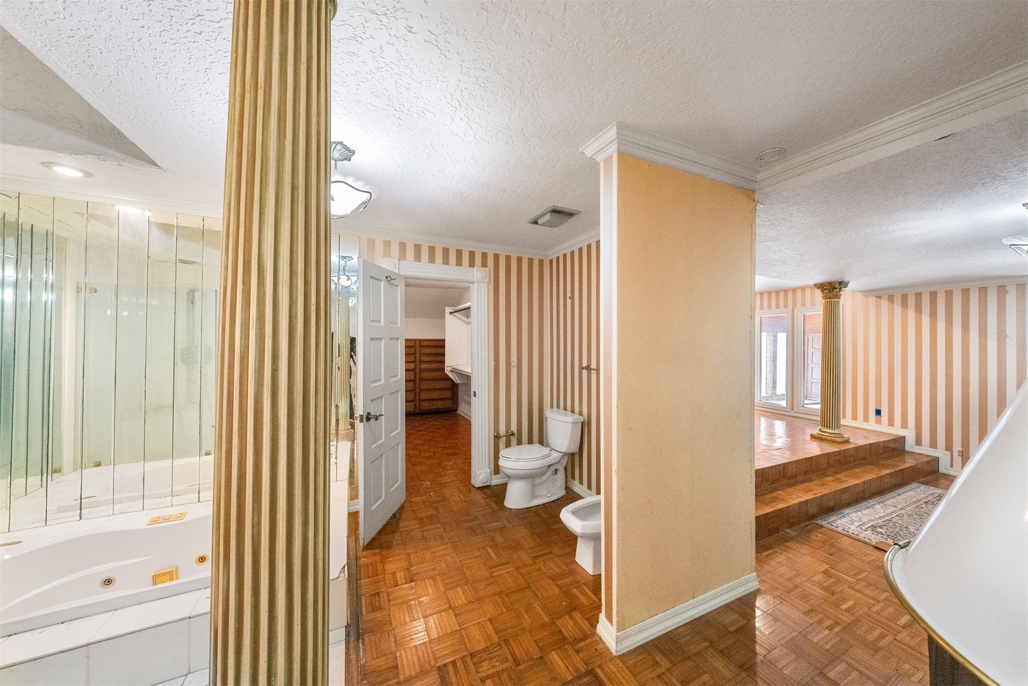 7455 S Sleepy Hollow Drive Property Photo 10