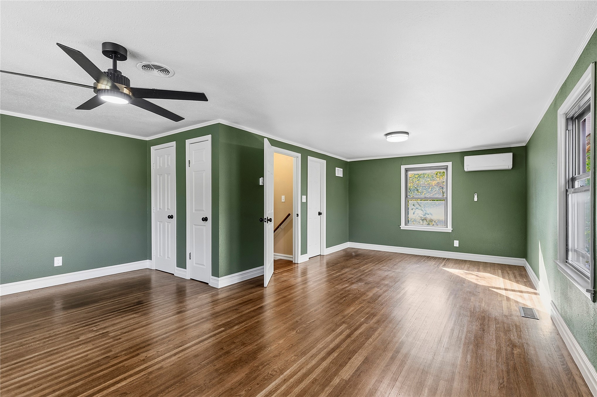 546 S Zurich Avenue Property Photo 28
