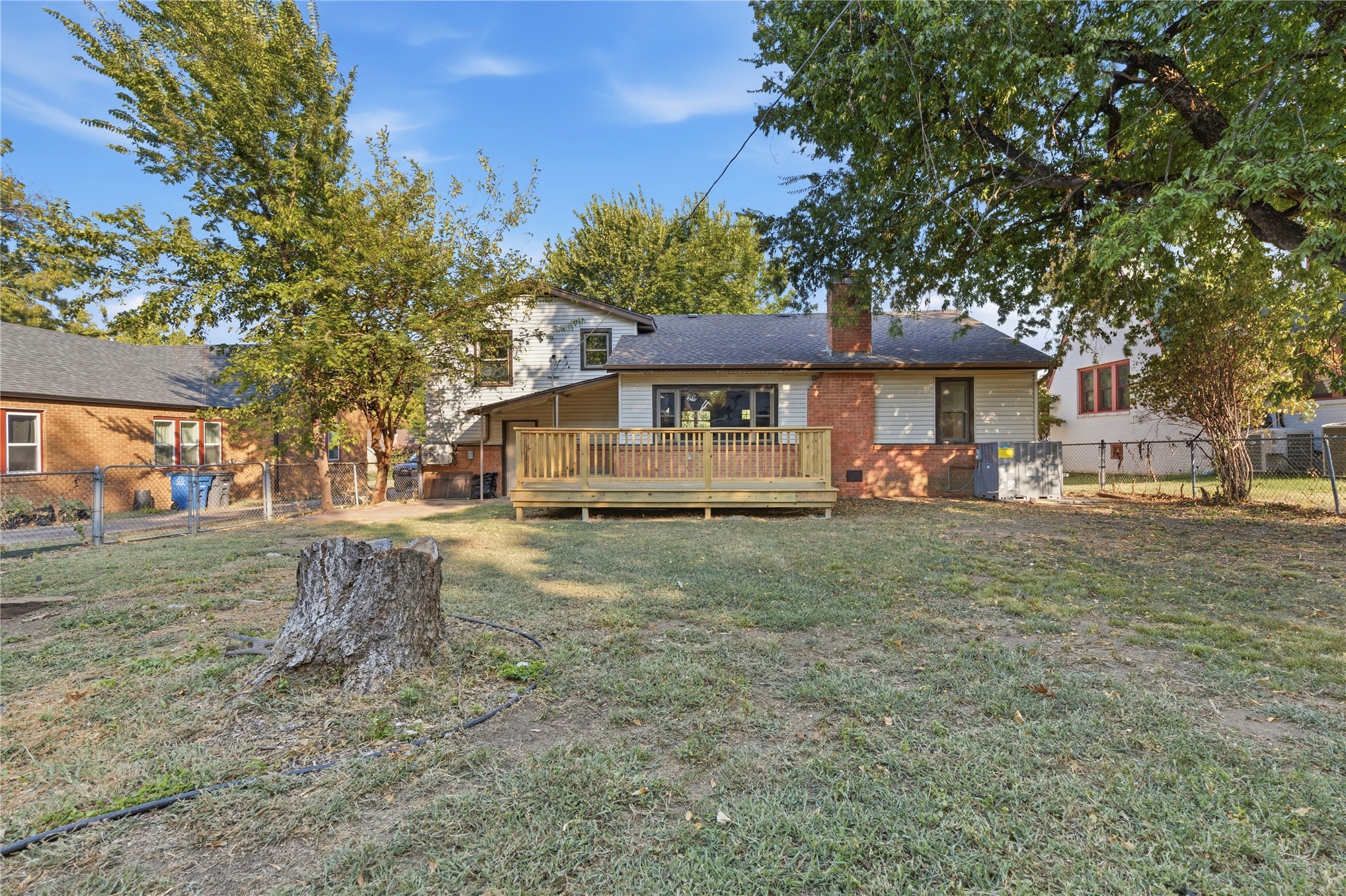 546 S Zurich Avenue Property Photo 35
