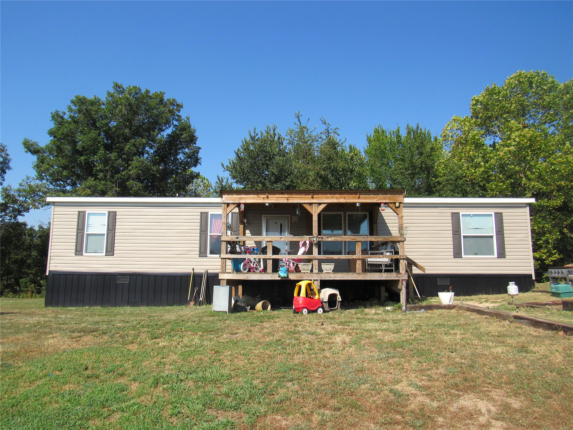 86048 4735 Road Property Photo 1