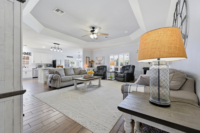 2902 Provence Property Photo 5