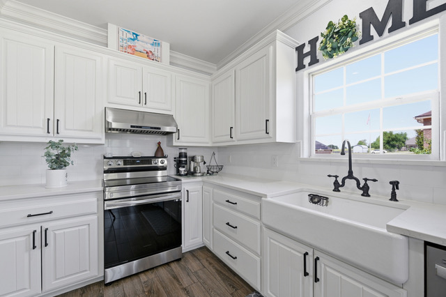 2902 Provence Property Photo 11