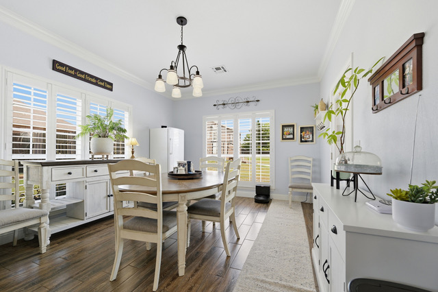 2902 Provence Property Photo 13