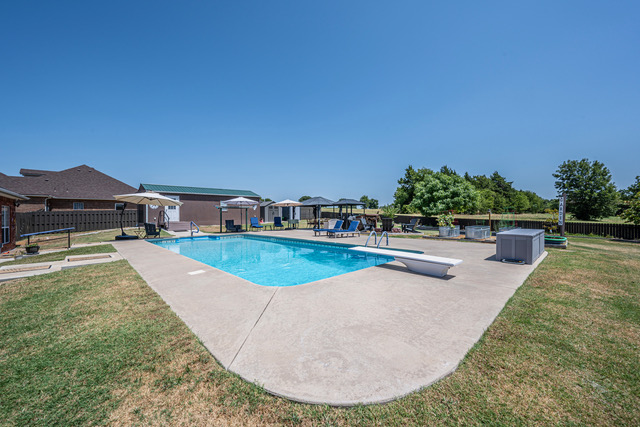 2902 Provence Property Photo 31