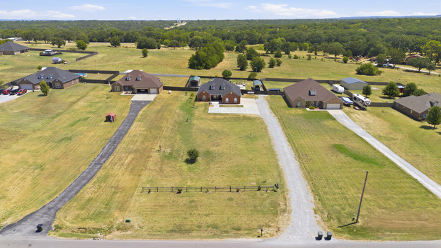 2902 Provence Property Photo 34