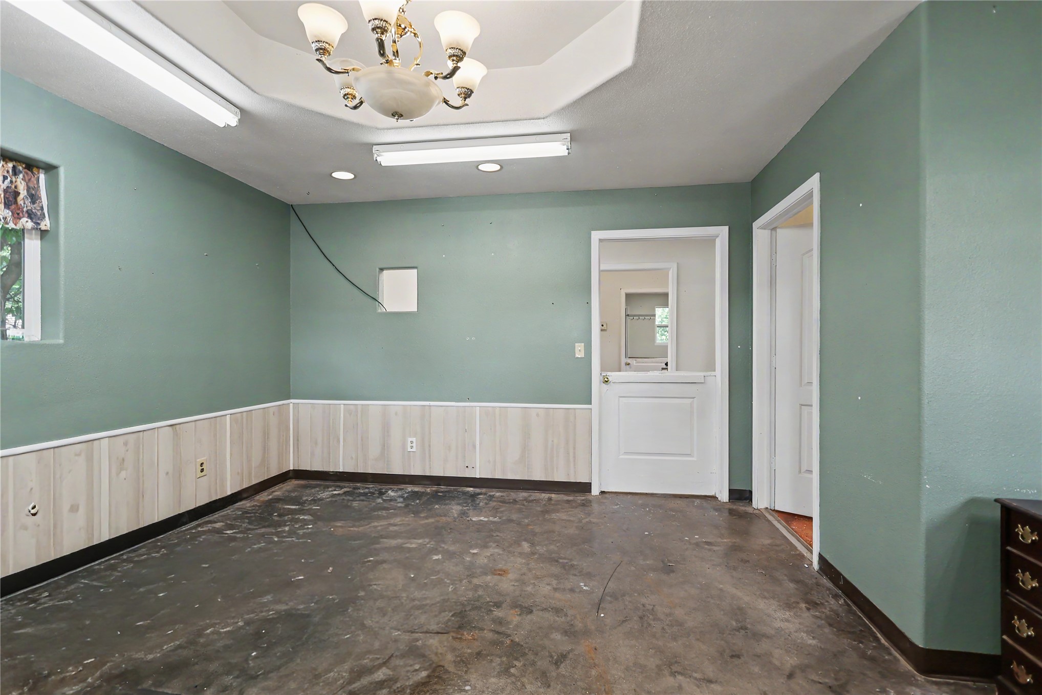 217 N Cedar Avenue B Property Photo 17