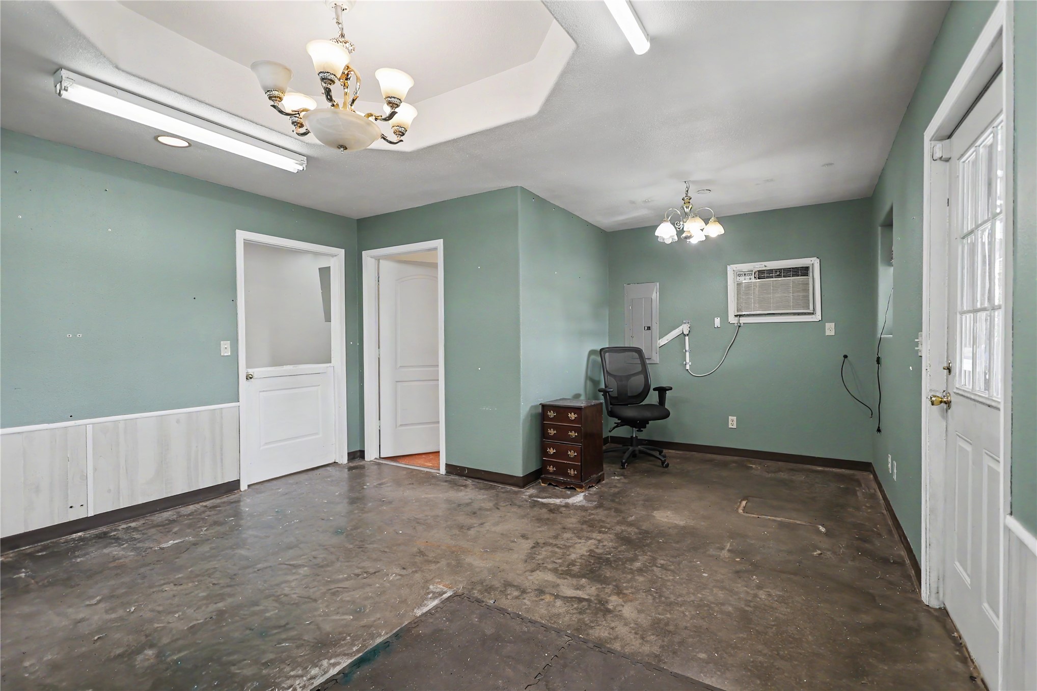 217 N Cedar Avenue B Property Photo 22
