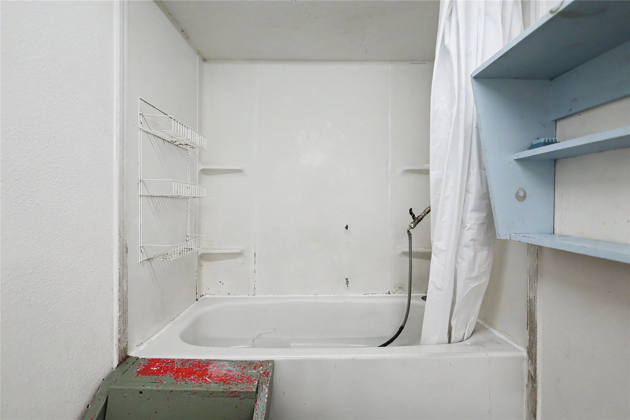 217 N Cedar Avenue B Property Photo 36