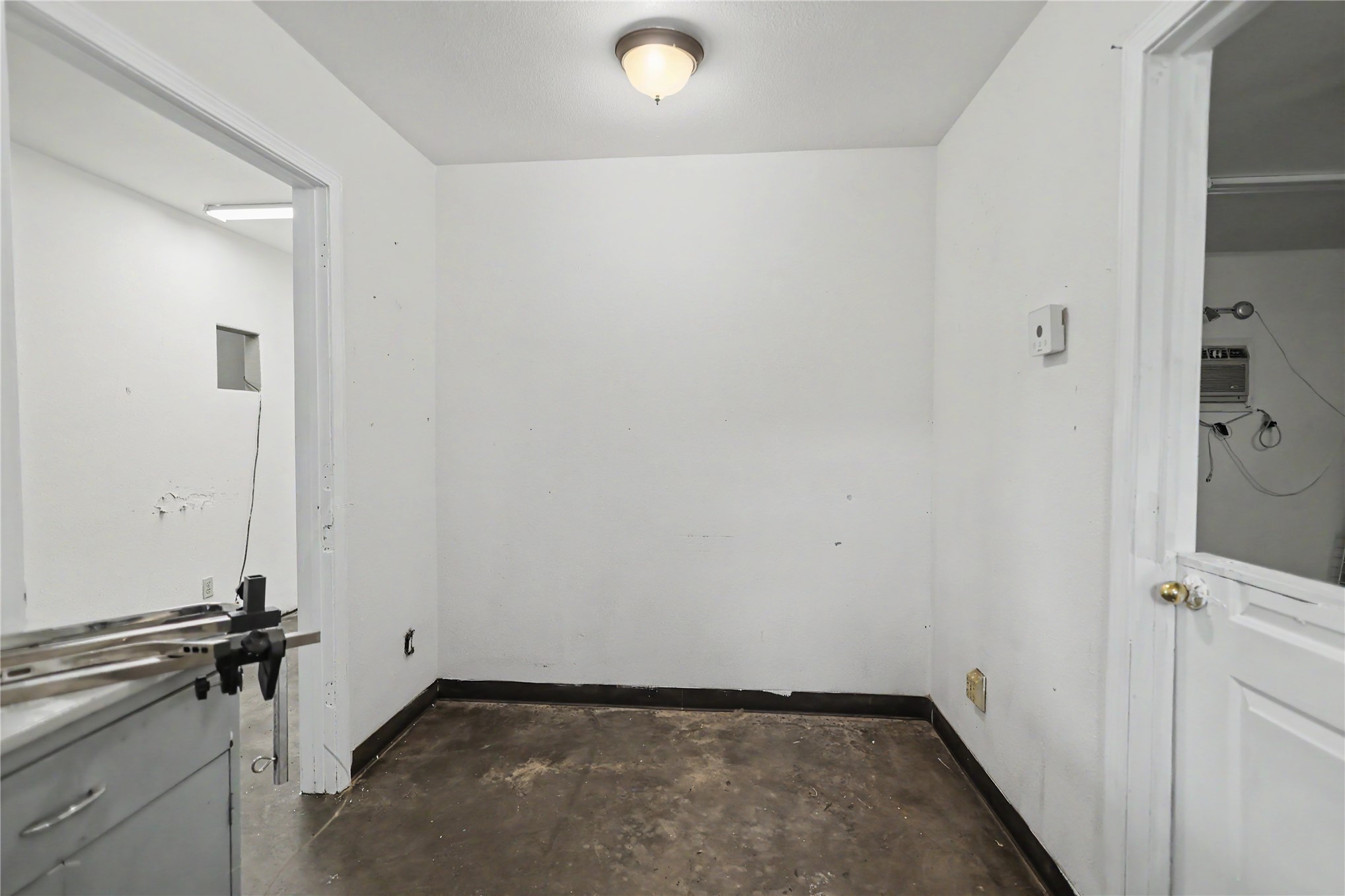 217 N Cedar Avenue B Property Photo 44