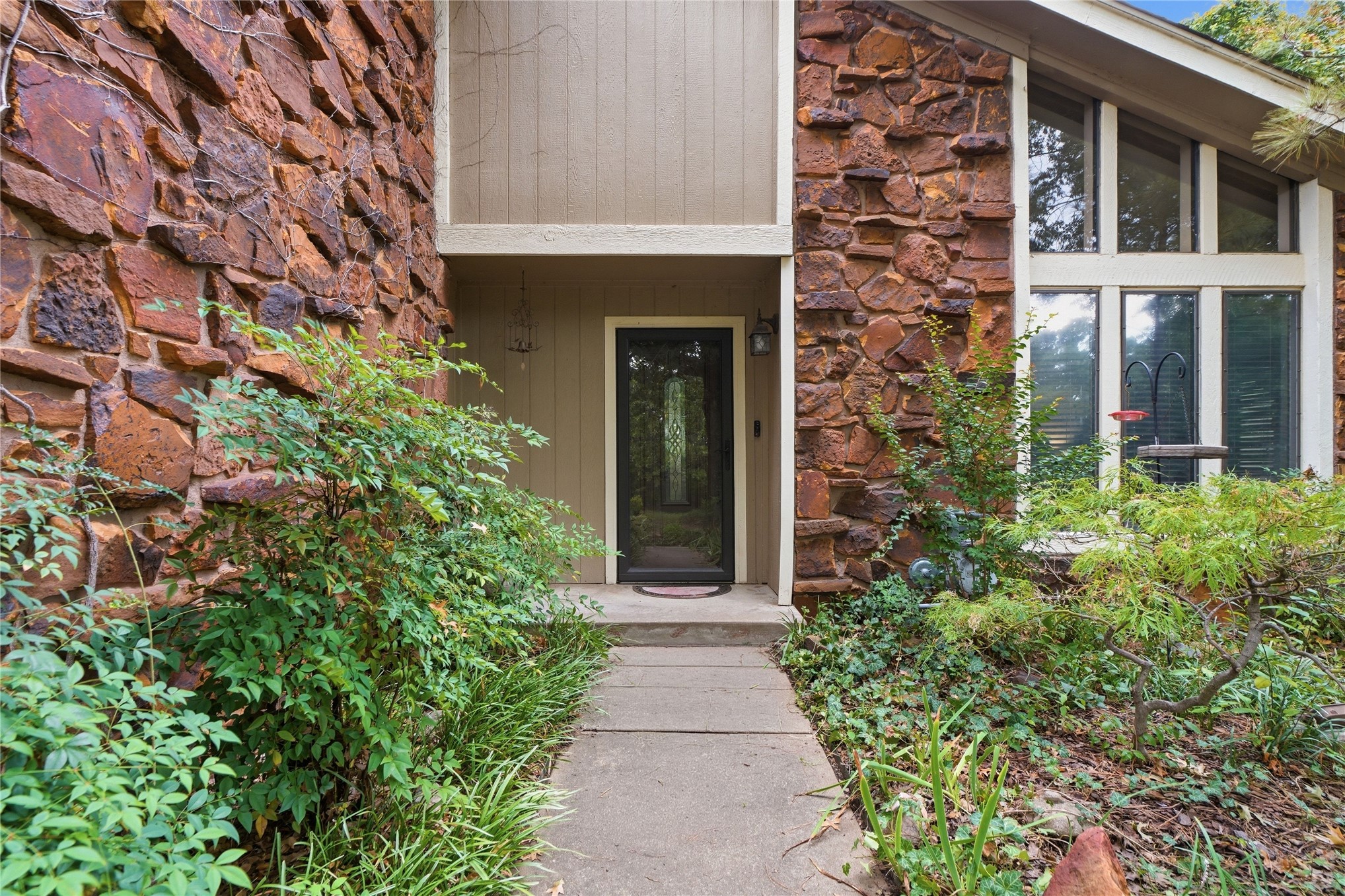 219 N Oak Ridge Drive Property Photo 12