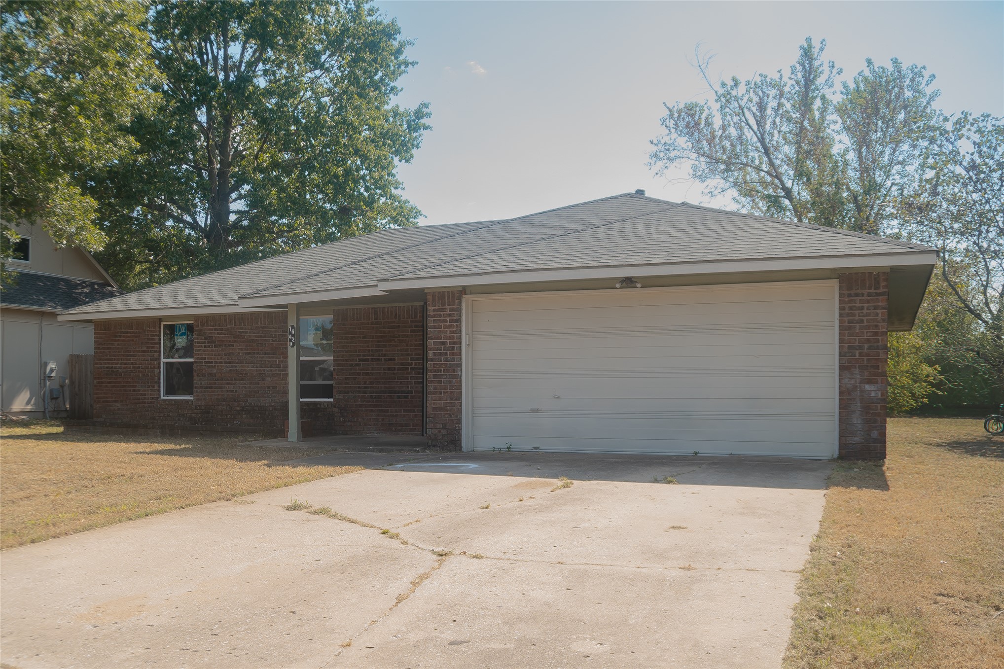 16420 E 3rd Street Property Photo 2