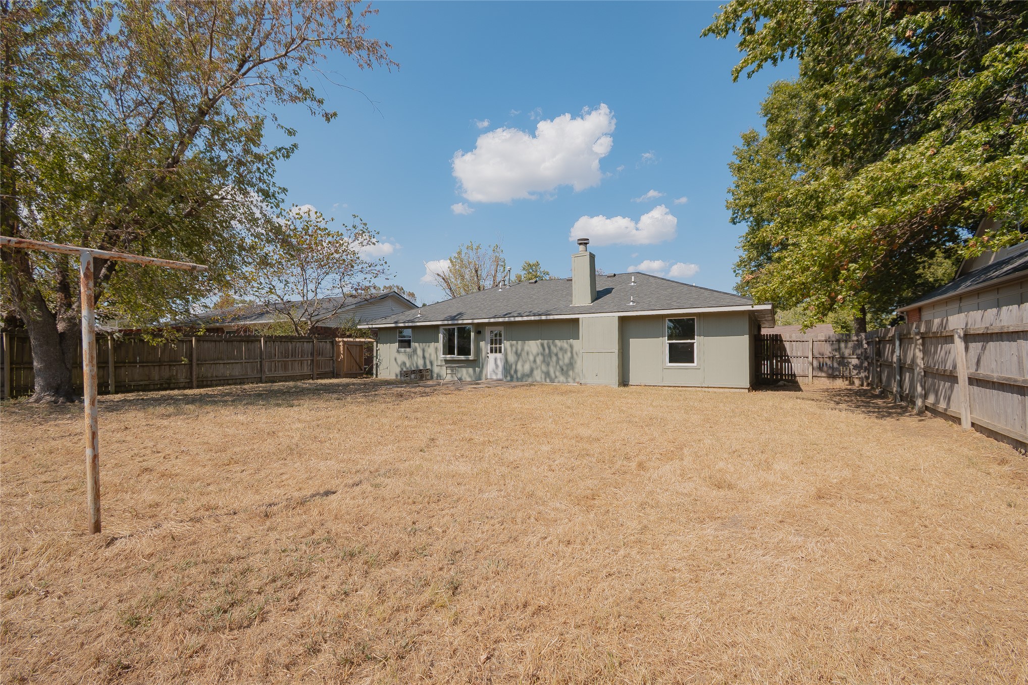 16420 E 3rd Street Property Photo 15