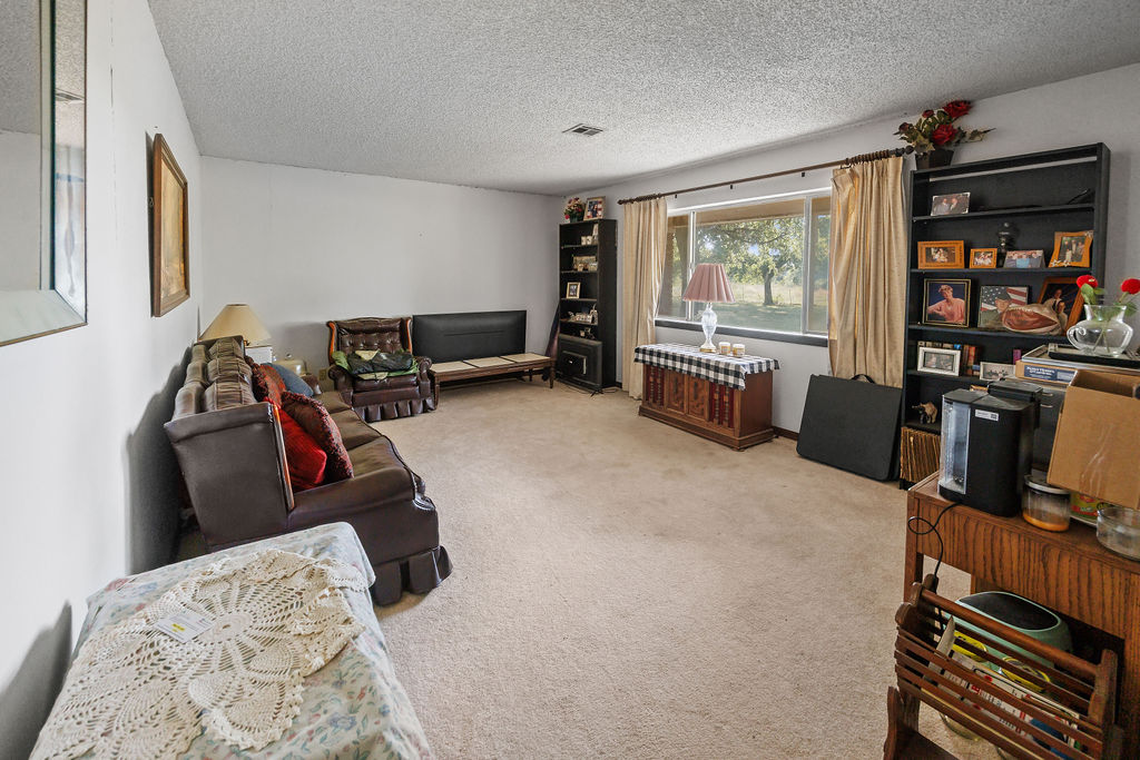 2688 W 627 Property Photo 12
