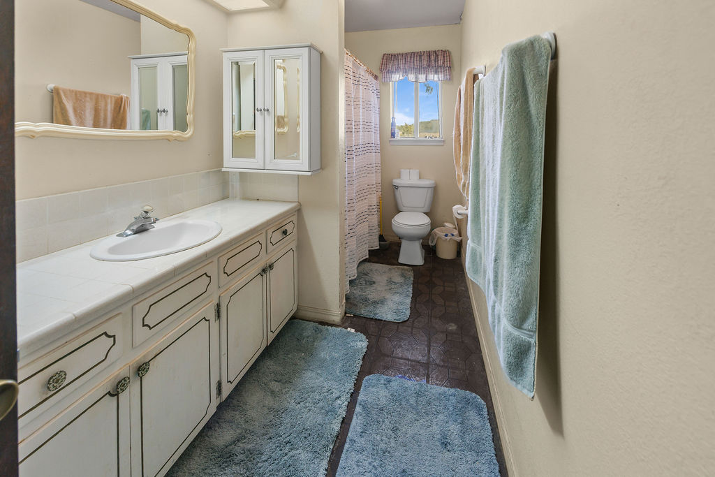 2688 W 627 Property Photo 24