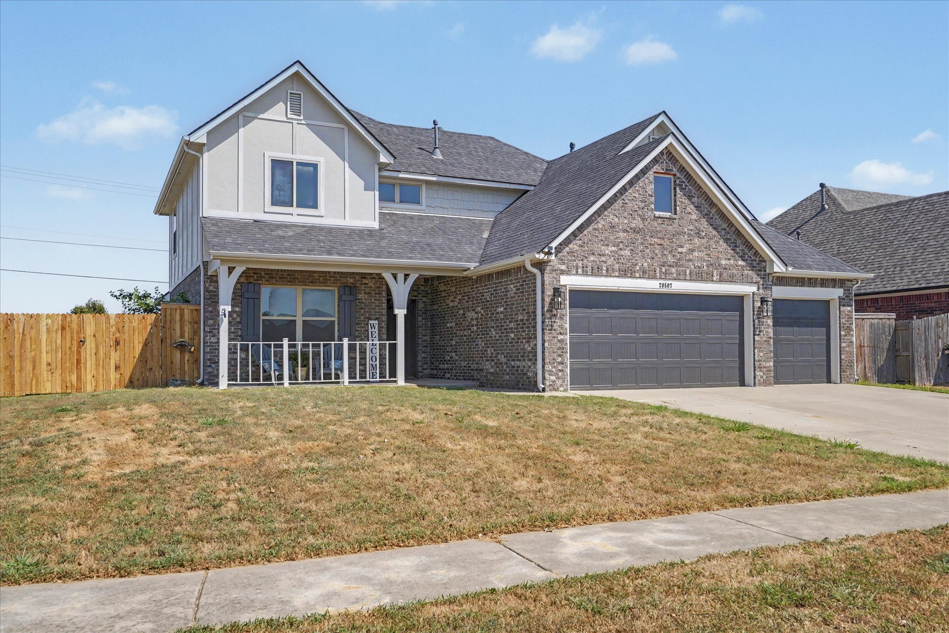 20507 E 31st Place S Property Photo 2
