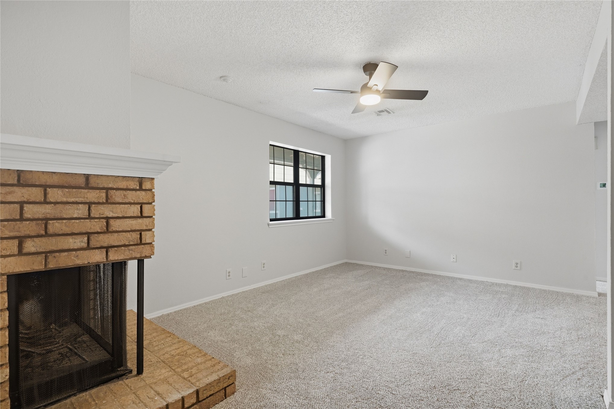 9015 S Delaware Avenue 303 Property Photo 12