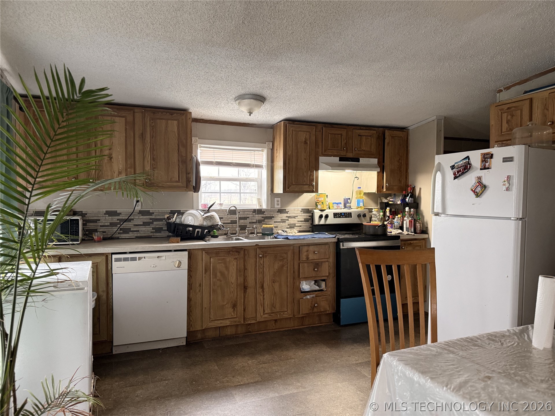 21184 Hwy 20 Property Photo 7