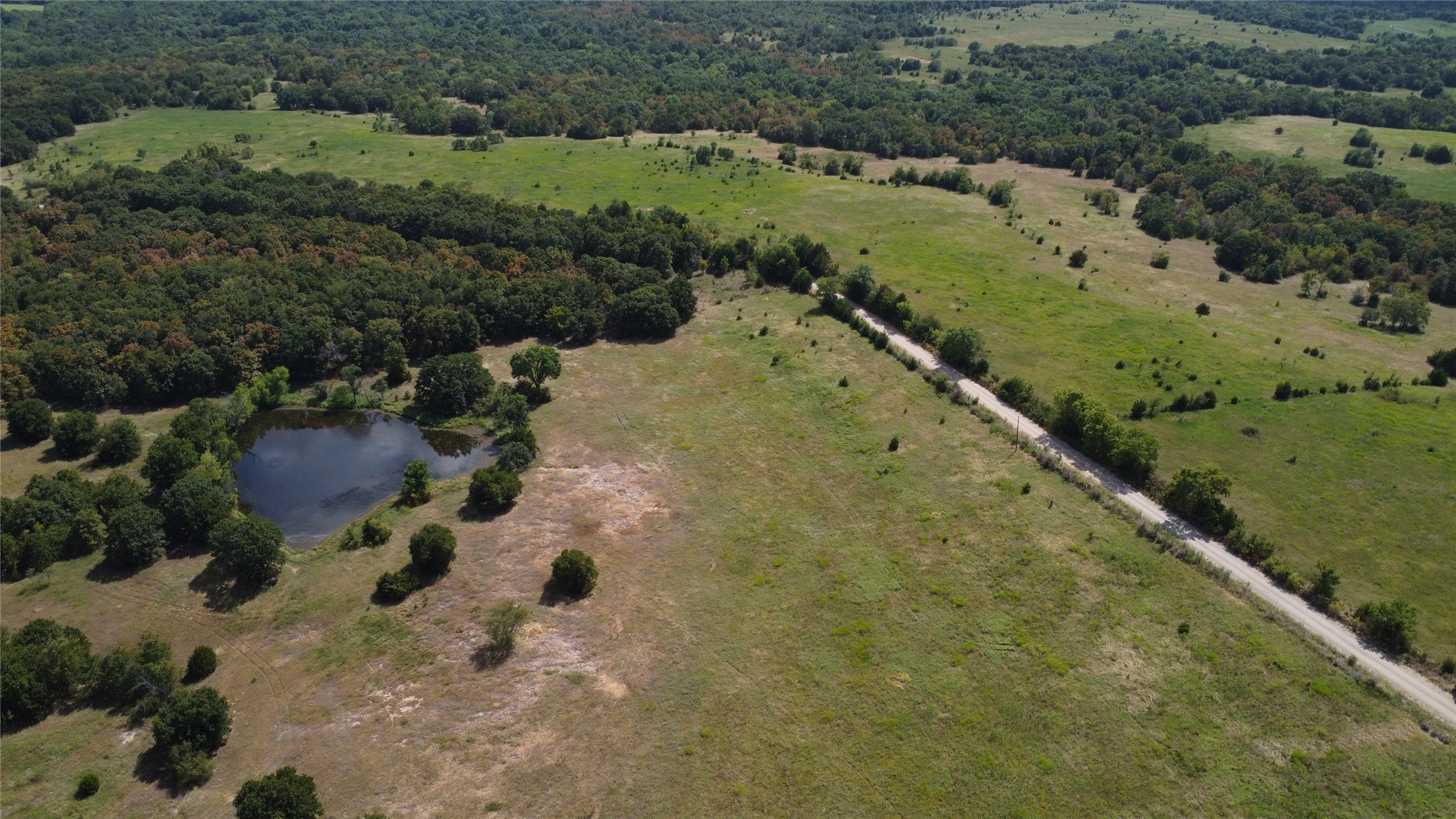 359191 E 970 Road Property Photo 5