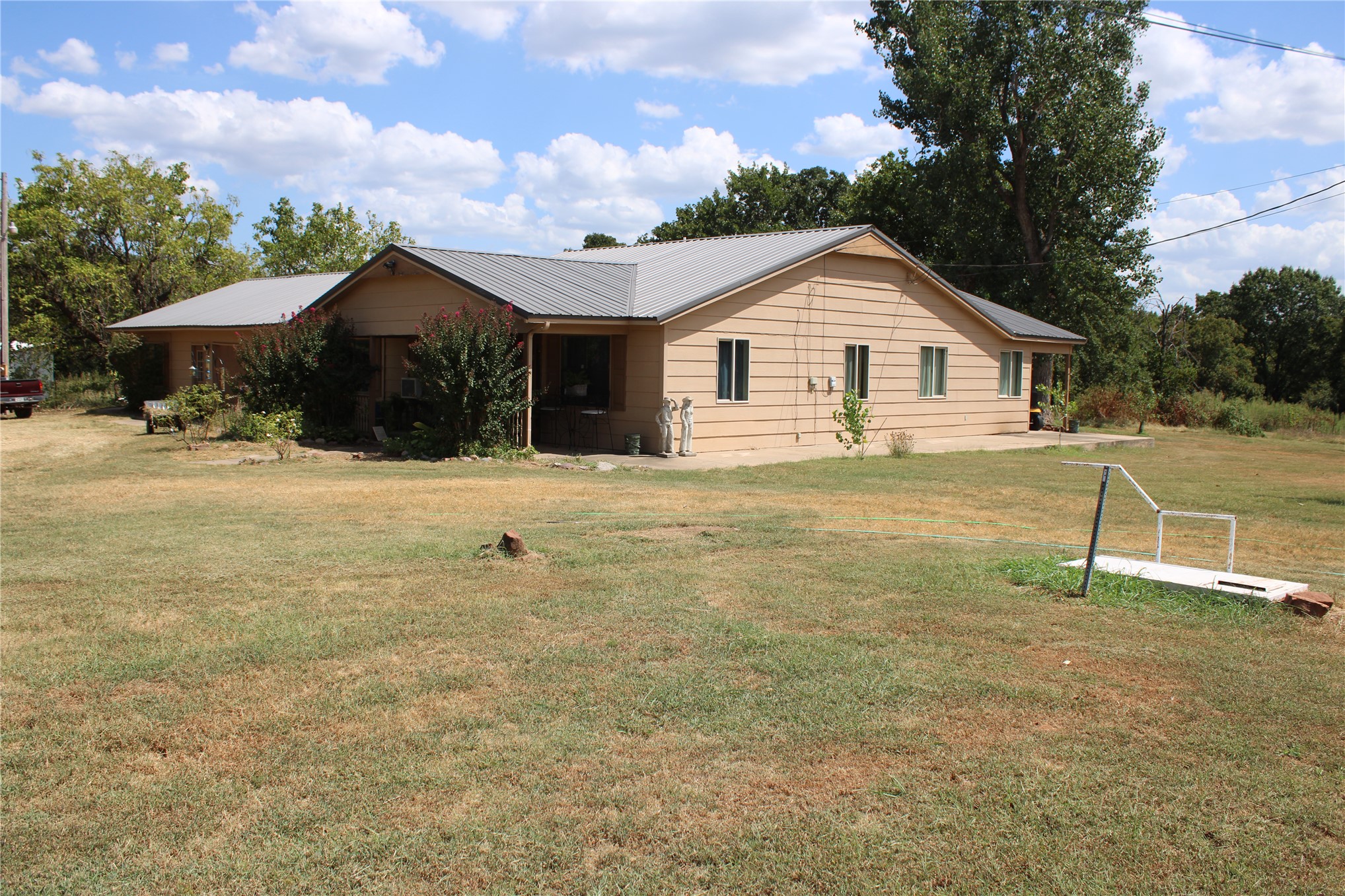 359191 E 970 Road Property Photo 15