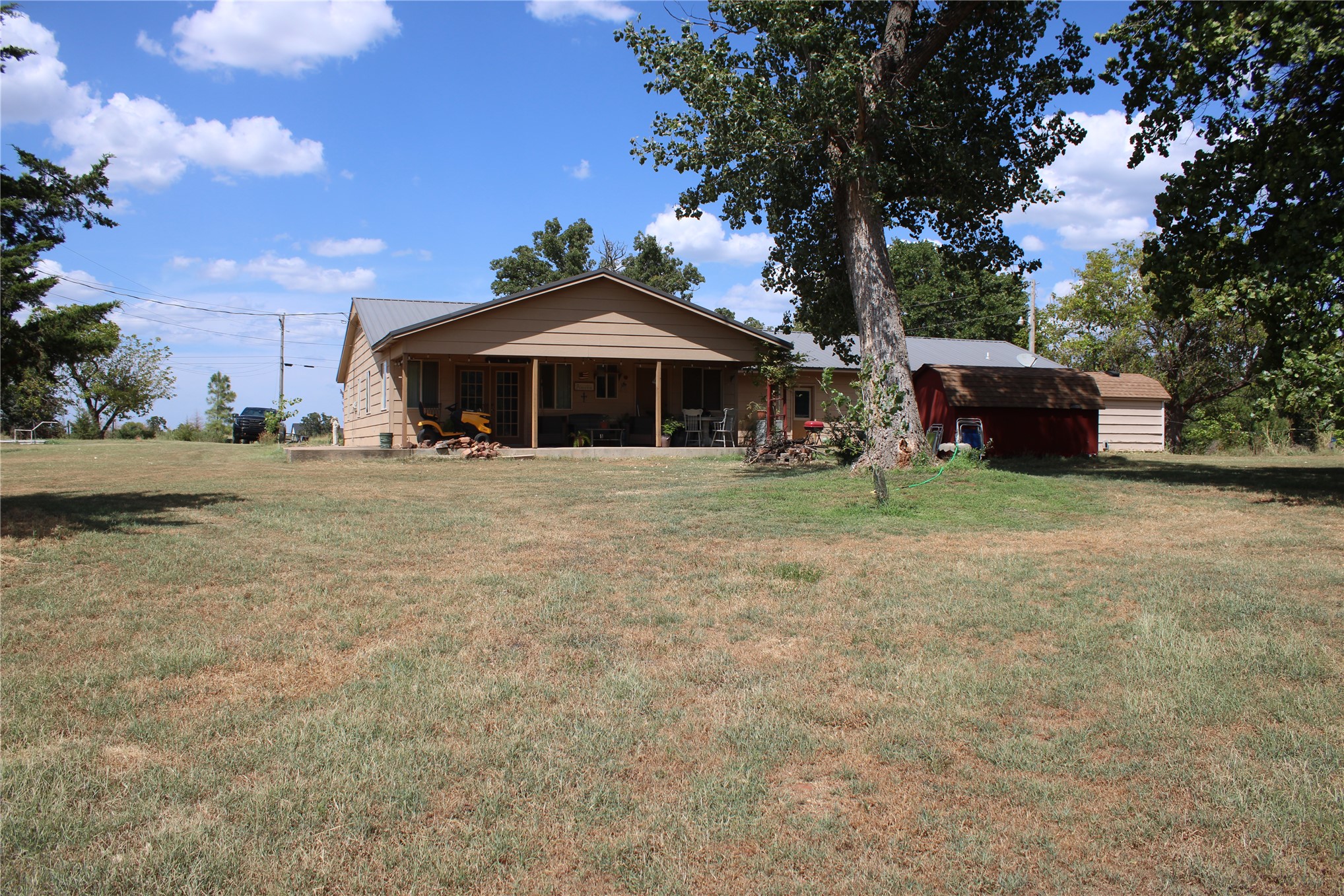 359191 E 970 Road Property Photo 17