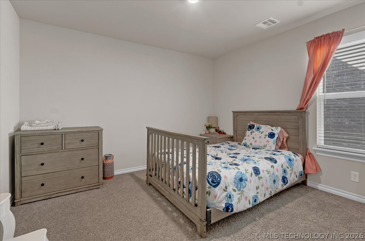 4623 S Chestnut Avenue Property Photo 43