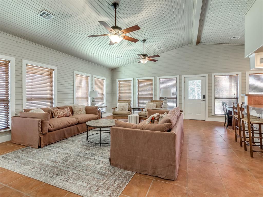 1656 Mcnally Road Property Photo 17