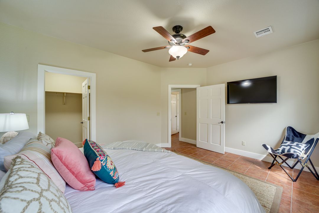 1656 Mcnally Road Property Photo 34